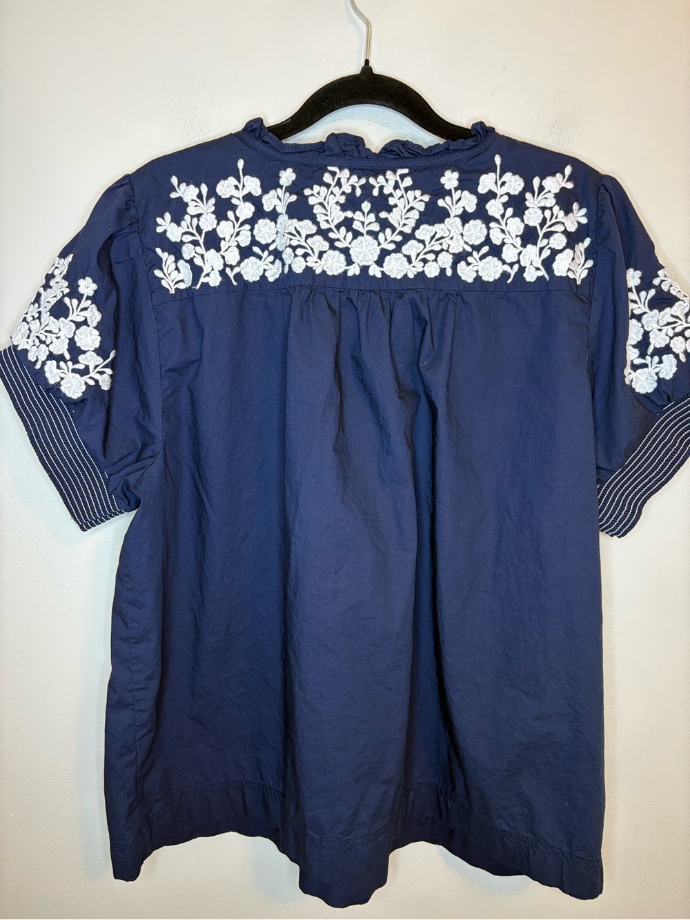 J.Crew Re-Imagined L Navy White Floral Embroidered Boho Popover Blouse - Picture 2 of 8